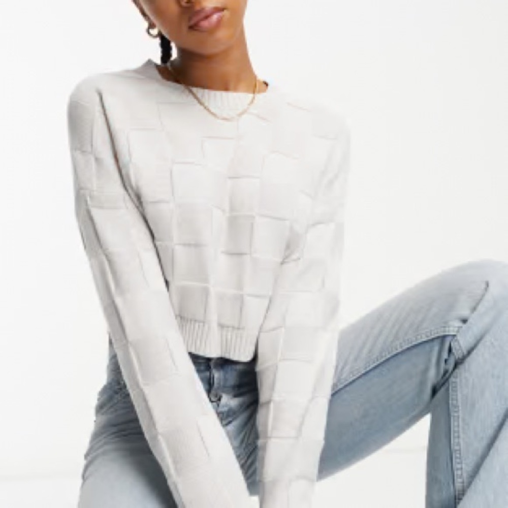 2/$15 Hollister Women's Crew Neck Knitted Sweater